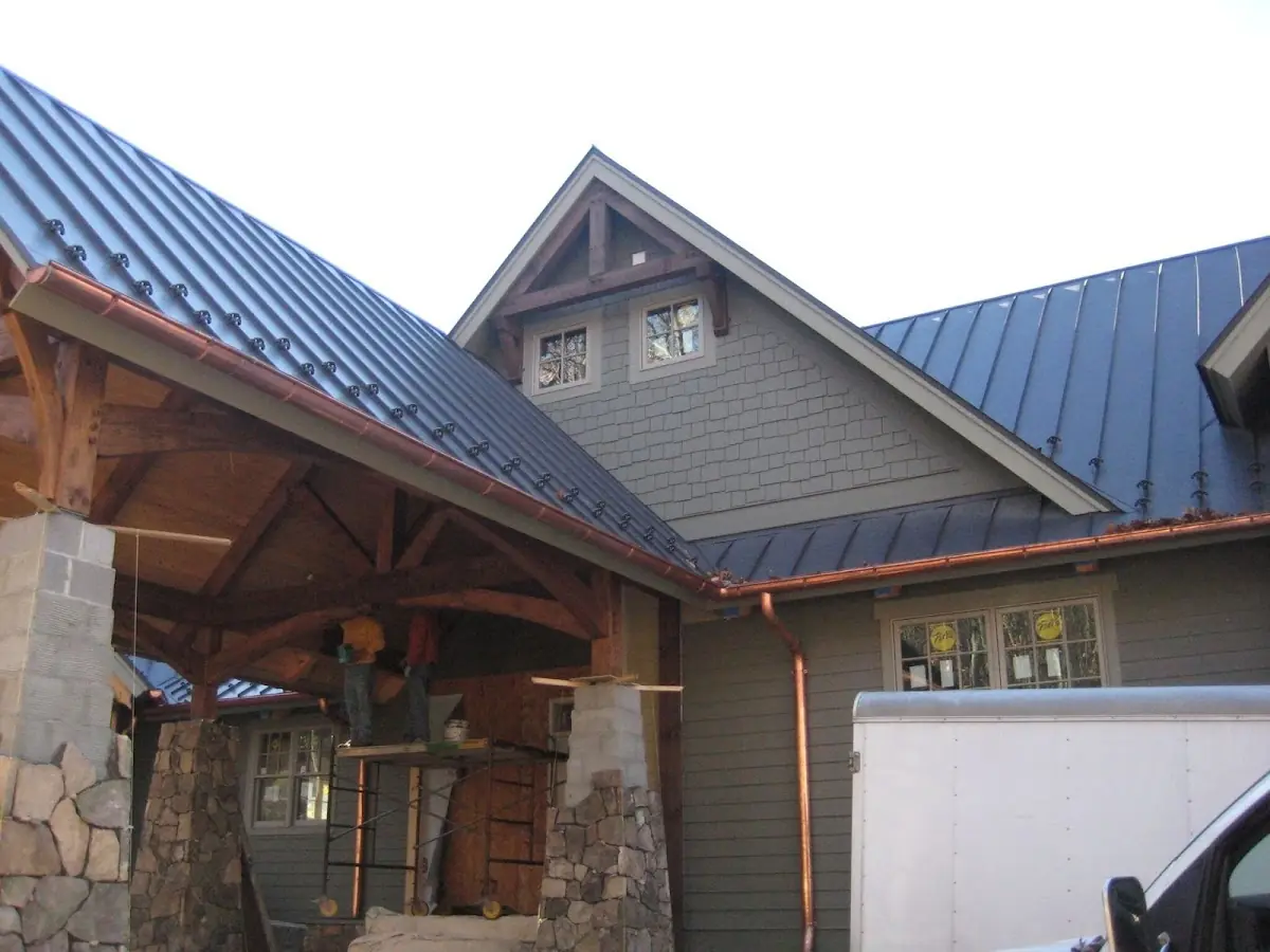 Craftsman Roofing team delivering quality roofing work in Cooper Commons